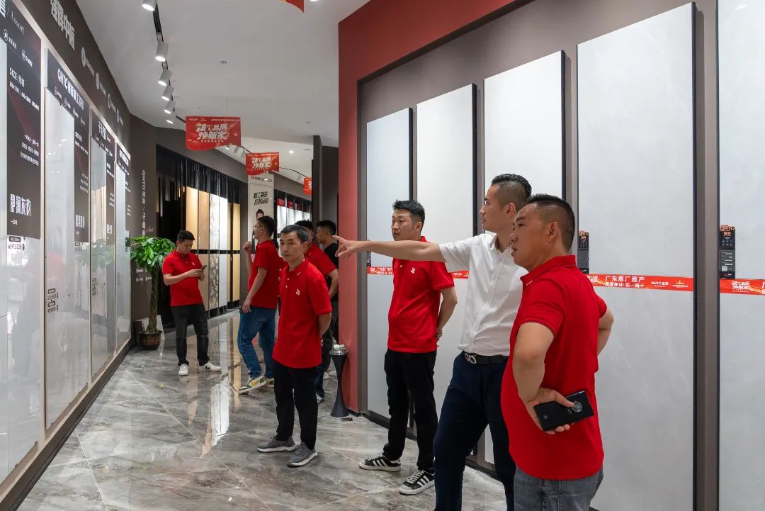 聚势共鉴•标杆领航 | 强辉2025区域培训峰会暨美学赋能行动贵阳站顺利结束！(图22)