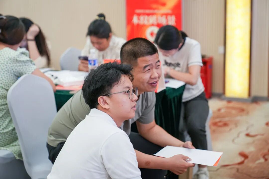 专业赋能,共促成长 | 强辉2025星推官计划特训营圆满收官(图5) 专业赋能,共促成长 | 强辉2025星推官计划特训营圆满收官(图5)