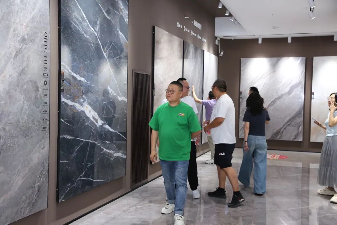 步履不停 奔赴新程 | 强辉山东淄博旗舰店盛大开业(图19) 步履不停 奔赴新程 | 强辉山东淄博旗舰店盛大开业(图19)