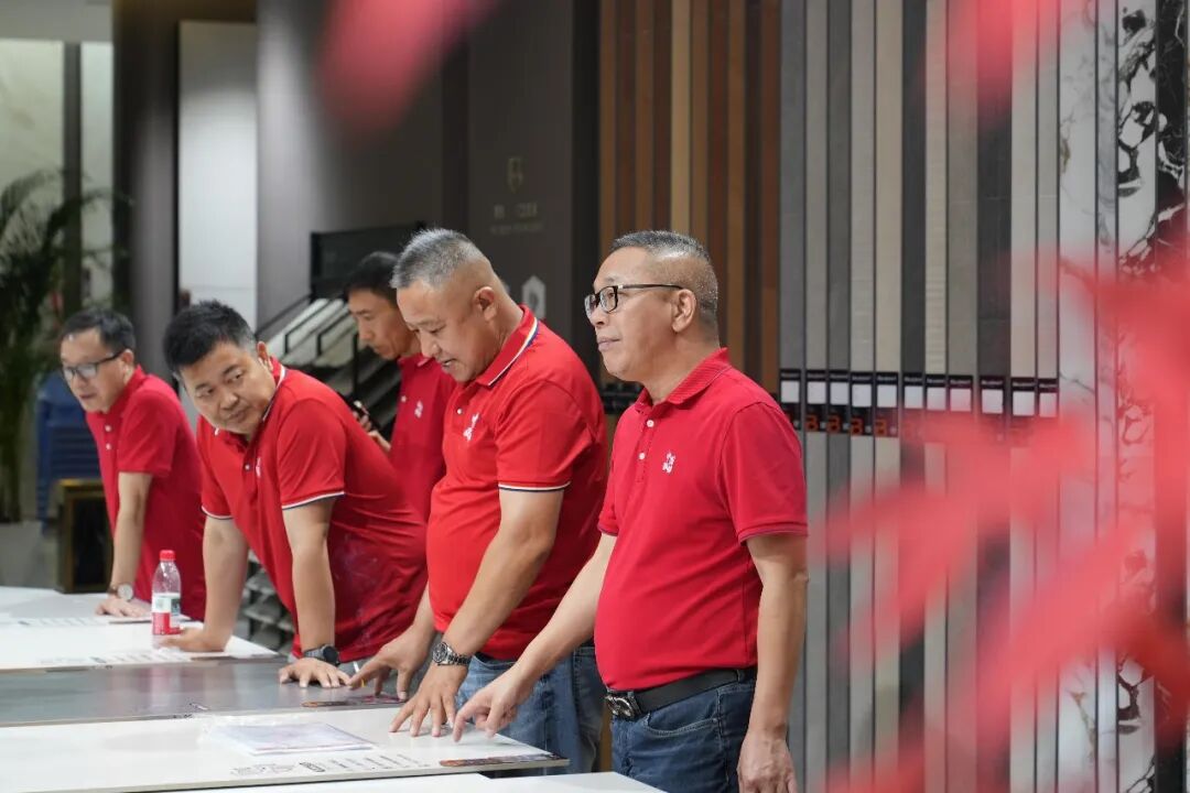 聚势共鉴 标杆领航|2026强辉太原培训暨美学峰会圆满收官(图22) 聚势共鉴 标杆领航|2026强辉太原培训暨美学峰会圆满收官(图22)